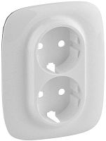 Лицевая панель Legrand Valena Allure для 1-м. 2-мод. розетки 220В белый картинка